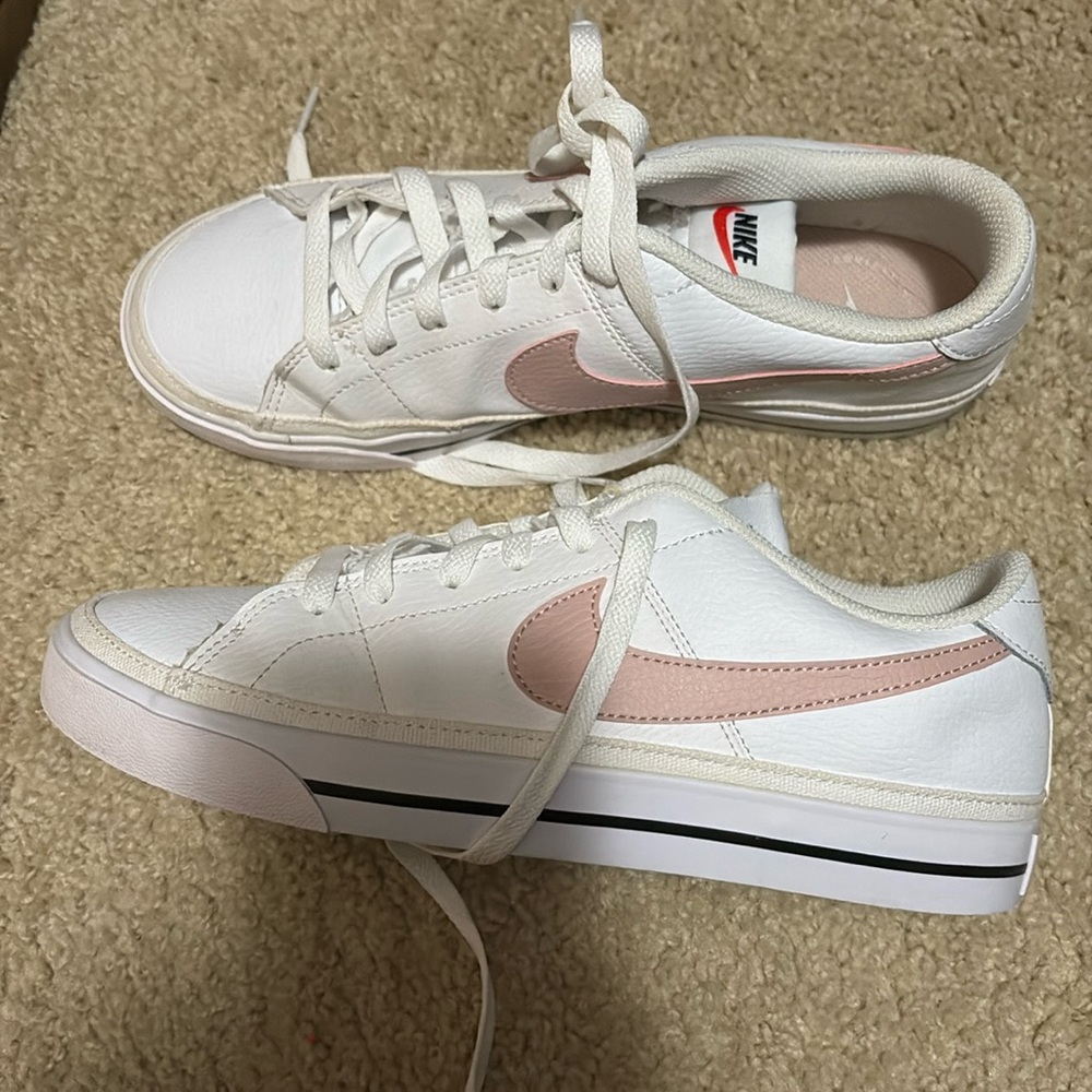 Nike shoes
